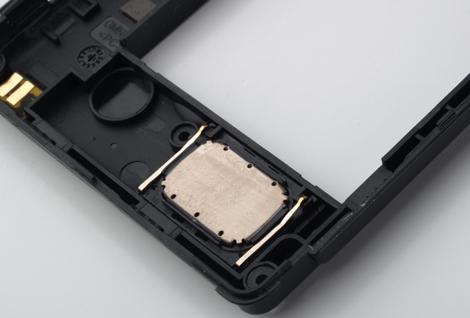 UV胶在微型扬声器上的应用