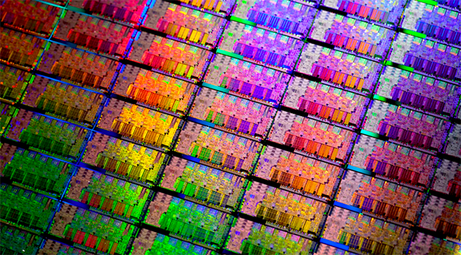 NVIDIA，你还记得当年“显卡门”的底部填充胶吗？